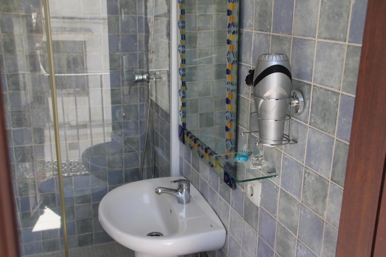 La Piquera Hostal Kordoba Bagian luar foto