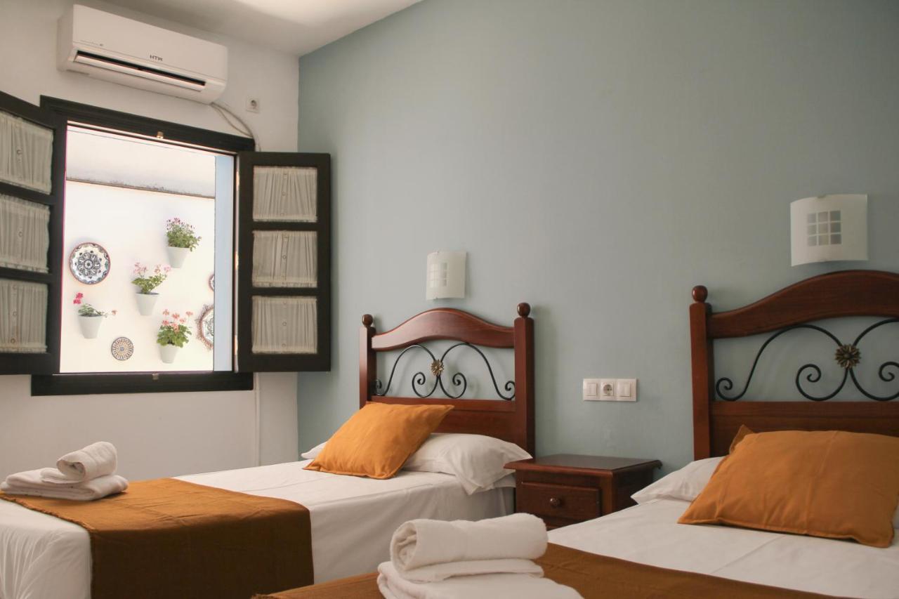 La Piquera Hostal Kordoba Bagian luar foto