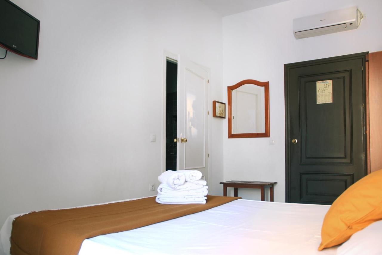 La Piquera Hostal Kordoba Bagian luar foto