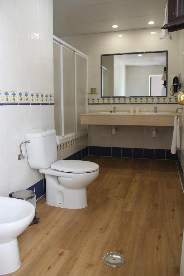 La Piquera Hostal Kordoba Bagian luar foto