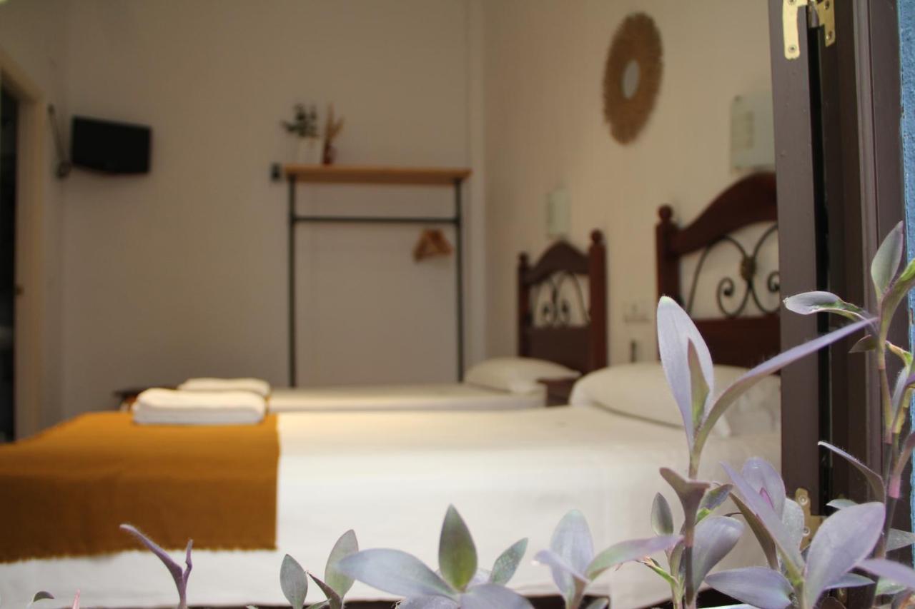 La Piquera Hostal Kordoba Bagian luar foto